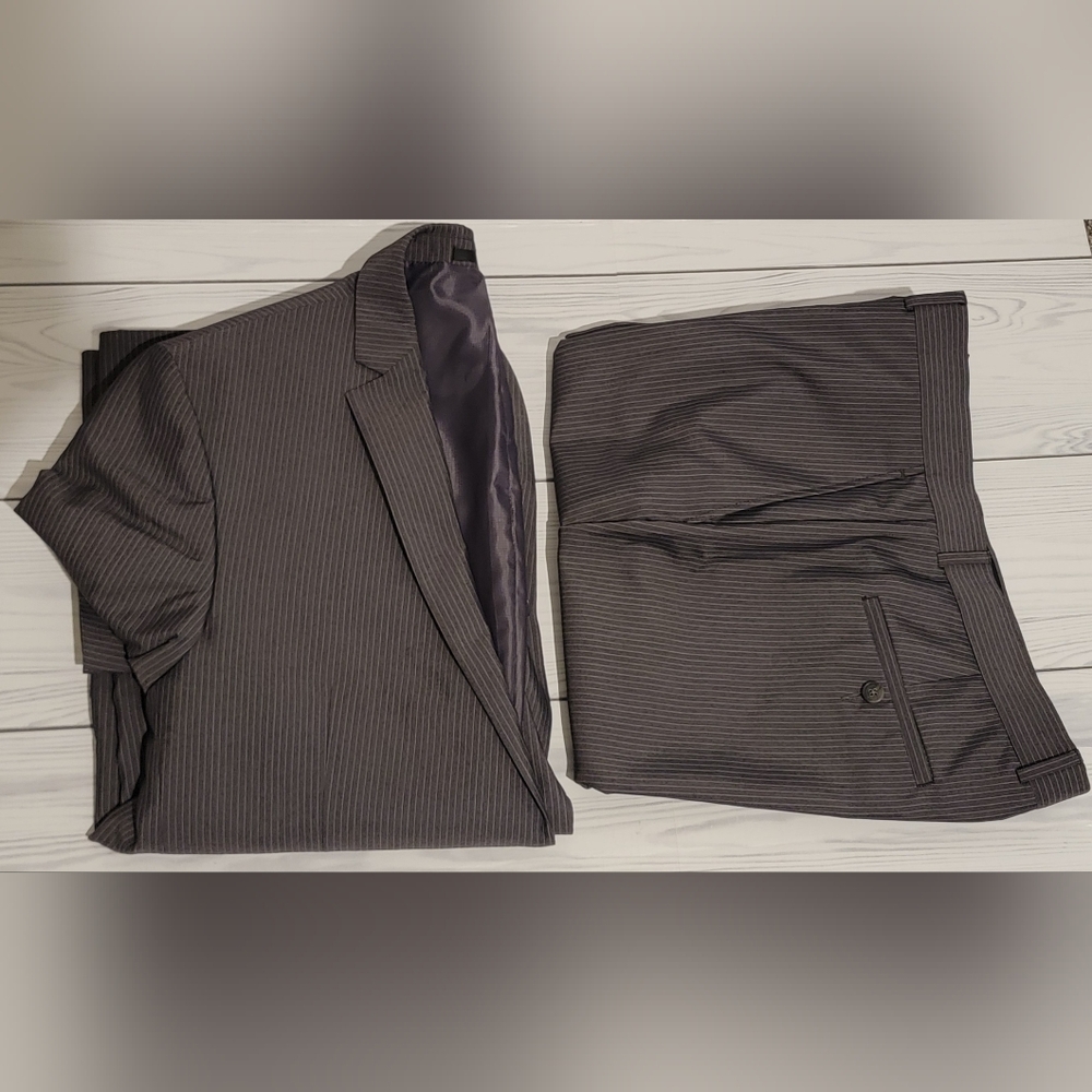 Kenneth Cole Reaction Men's Classic Dark Gray Pinstripe 2 Piece Suit